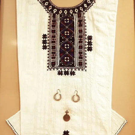 Metro 4* Тирана