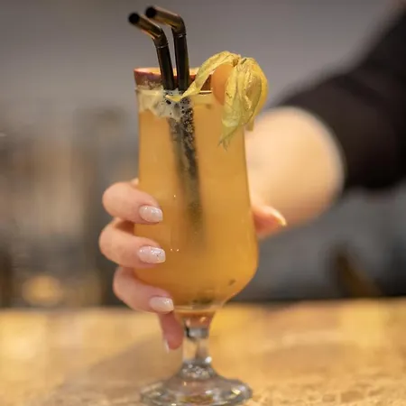 Отель Metro Тирана