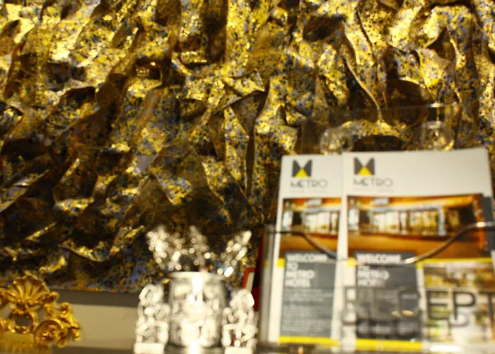 מלון Metro טיראנה