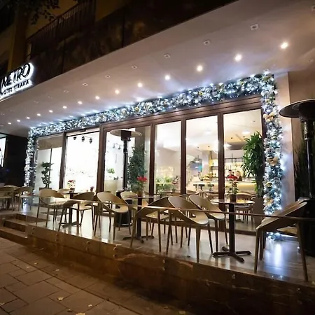 Metro 4* Tiran