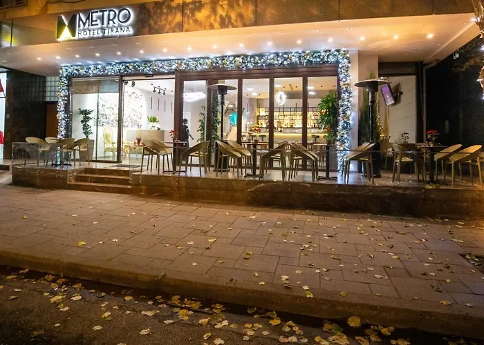 Metro Hotel 4*